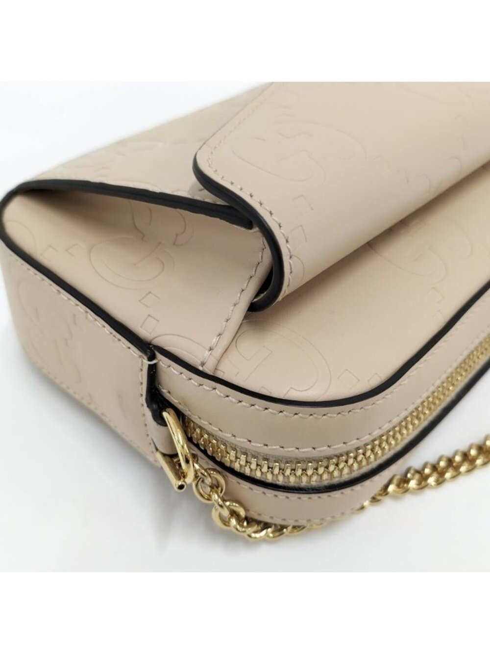Gucci Chain Shoulder Bag Leather Beige - Picture 6 of 10
